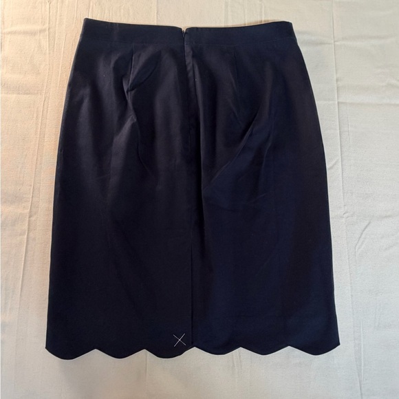 J.Crew Womens Navy Blue Cotton Scallop Hem Skirt Sz 4 Office Workwear Career - Picture 3 of 7
